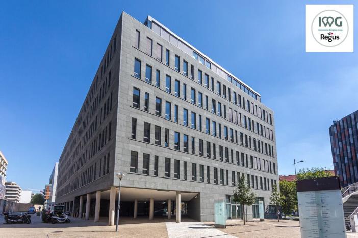 Pronájem kanceláře, Praha - Karlín, Rohanské nábřeží, 60 m2