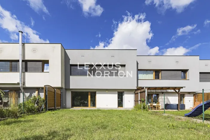 Prodej rodinného domu, Praha - Ďáblice, Červenomlýnská, 150 m2