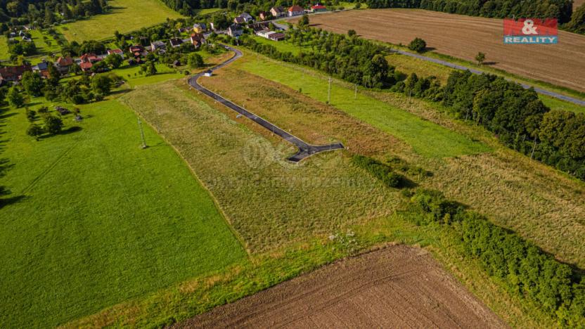 Prodej pozemku pro bydlení, Valašské Meziříčí - Poličná, 1082 m2