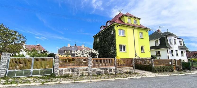 Prodej vícegeneračního domu, Aš, Květnová, 330 m2