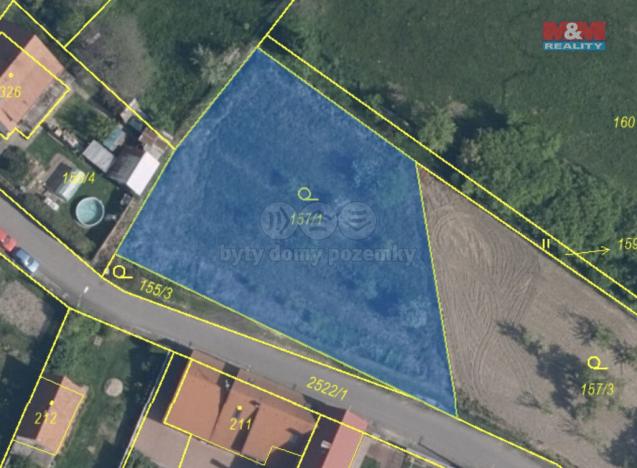 Prodej pozemku pro bydlení, Bechlín, 1185 m2