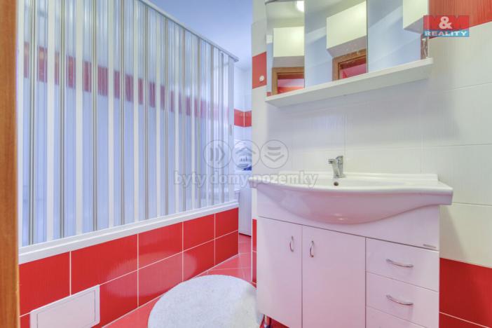 Prodej výrobních prostor, Lhůta, 1220 m2