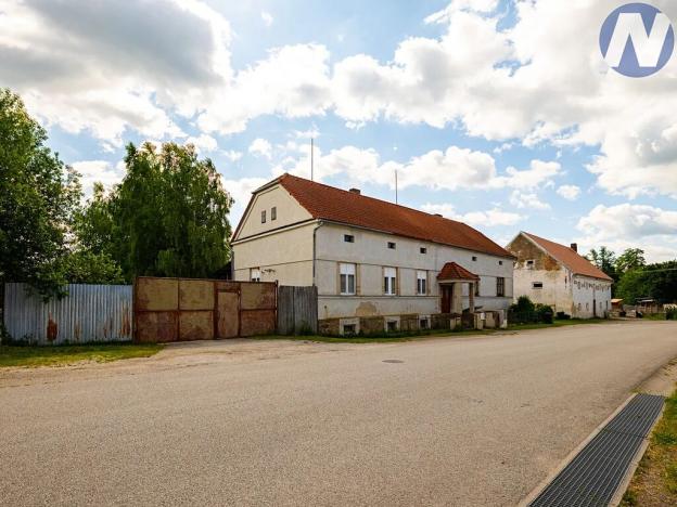 Prodej výrobních prostor, Jarošov nad Nežárkou, 1025 m2