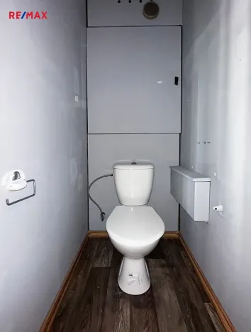 Prodej bytu 1+1, Plzeň, Toužimská, 39 m2