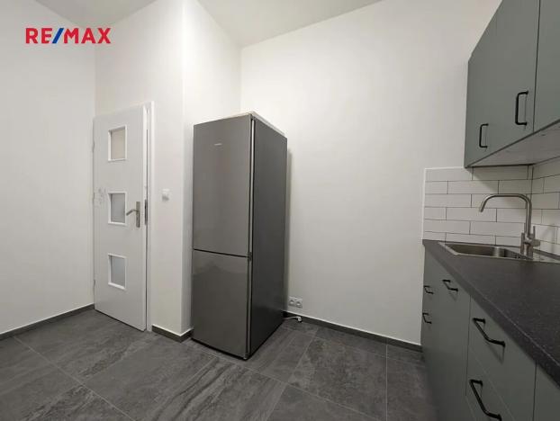 Pronájem bytu 2+1, Praha - Vršovice, Na louži, 59 m2