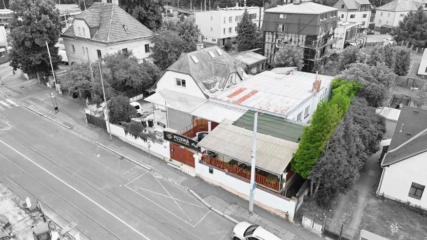 Prodej rodinného domu, Praha - Kobylisy, Klapkova, 245 m2