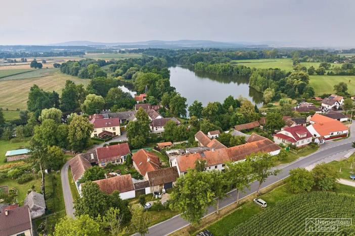 Prodej rodinného domu, Kestřany, 212 m2