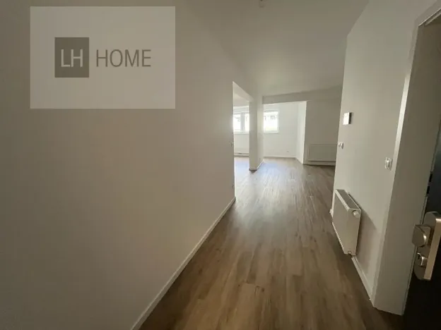 Prodej kanceláře, Karlovy Vary, 72 m2