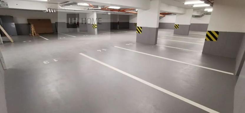 Prodej garážového stání, Karlovy Vary, 14 m2