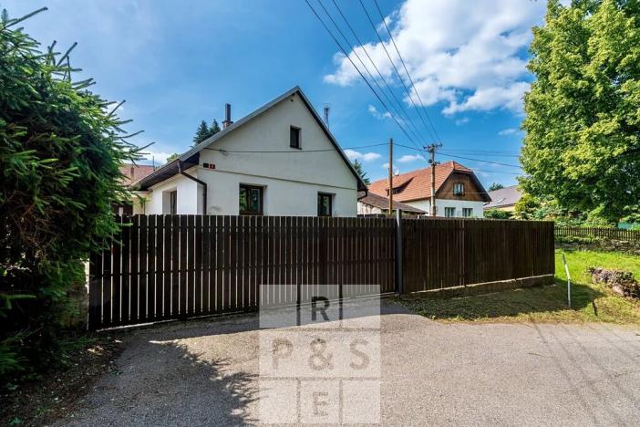 Prodej rodinného domu, Mirošovice, V Lipách, 210 m2