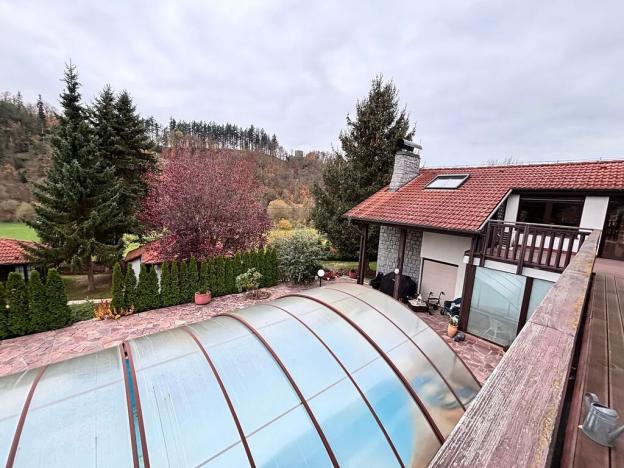 Prodej vily, Český Šternberk, 962 m2