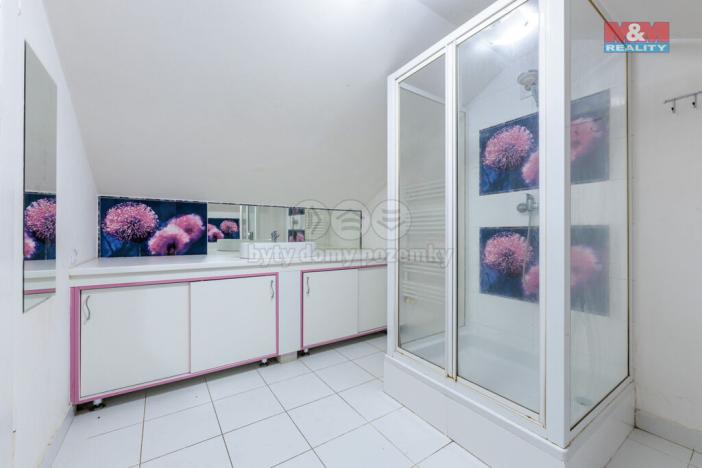 Prodej rodinného domu, Hroznětín, ČSA, 240 m2