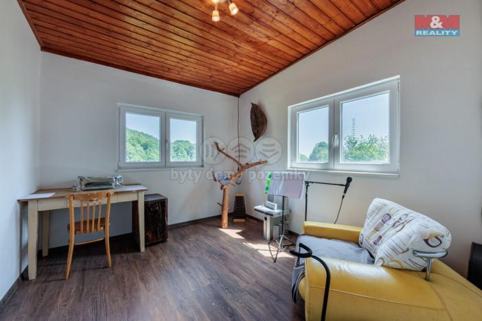 Prodej rodinného domu, Hroznětín, ČSA, 240 m2