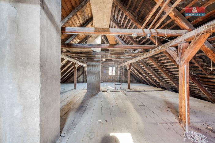 Prodej rodinného domu, Libouchec, 200 m2