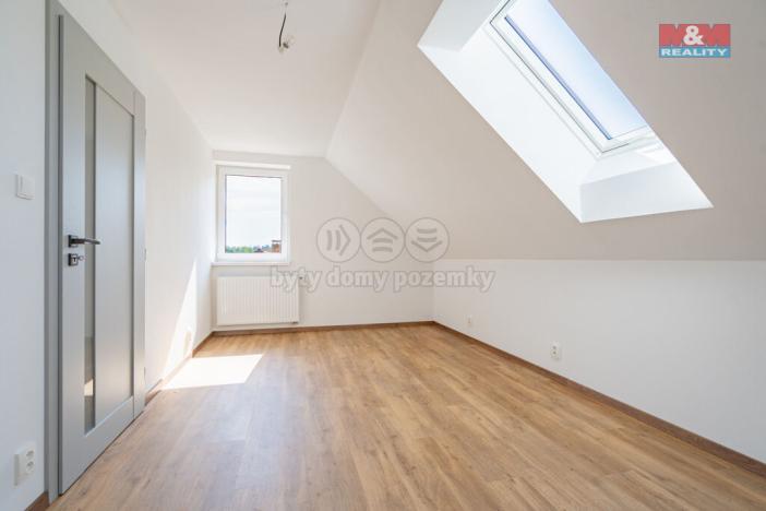 Prodej činžovního domu, Černá v Pošumaví - Bližná, 249 m2