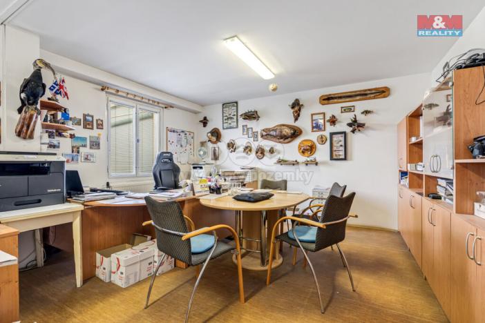 Prodej výrobních prostor, Štětí, Cihelná, 2882 m2