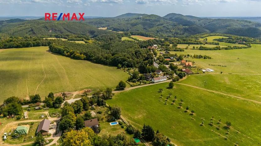 Prodej pozemku pro bydlení, Blatce, 2960 m2