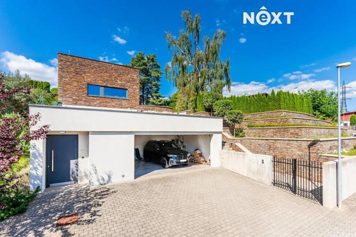 Prodej vily, Vrchlabí, Slunečný vrch, 299 m2