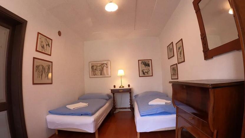 Prodej rodinného domu, Pecka, 300 m2