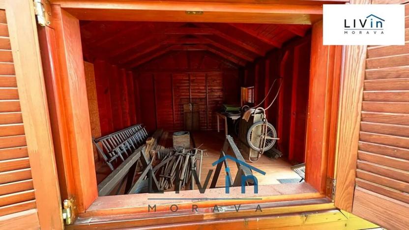 Prodej rodinného domu, Hrabyně, 184 m2