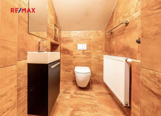 Prodej rodinného domu, Nový Knín, 350 m2