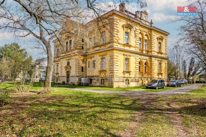 Prodej rodinného domu, Křinec, 630 m2