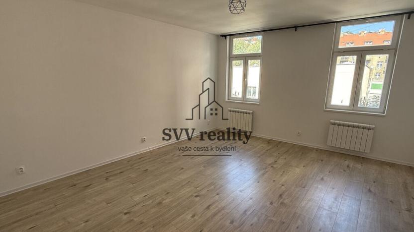 Prodej bytu 1+1, Praha - Smíchov, Holubova, 45 m2