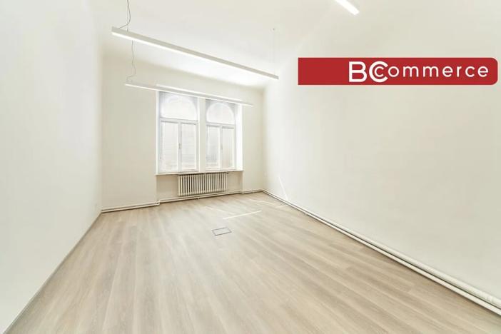 Pronájem kanceláře, Brno, Jánská, 167 m2