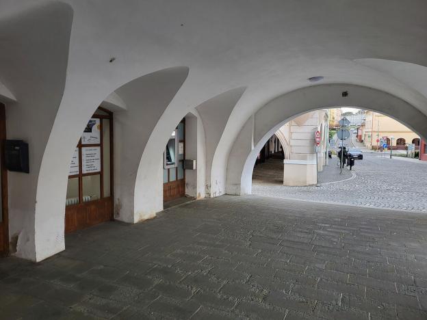 Pronájem obchodního prostoru, Příbor, náměstí Sigmunda Freuda, 153 m2