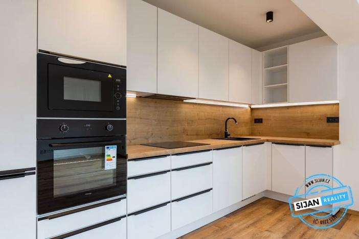 Prodej bytu 3+kk, Ostrava, U Lesa, 63 m2