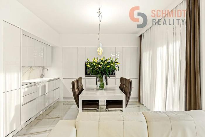 Prodej rodinného domu, Praha - Březiněves, Na poli, 190 m2