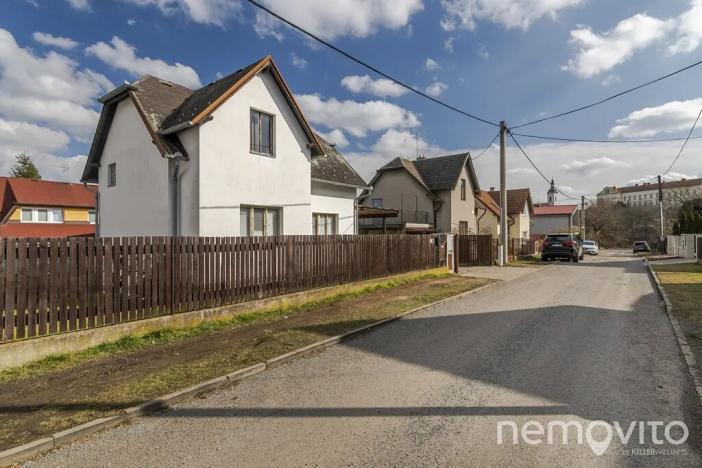 Prodej vícegeneračního domu, Říčany, Hálkova, 200 m2