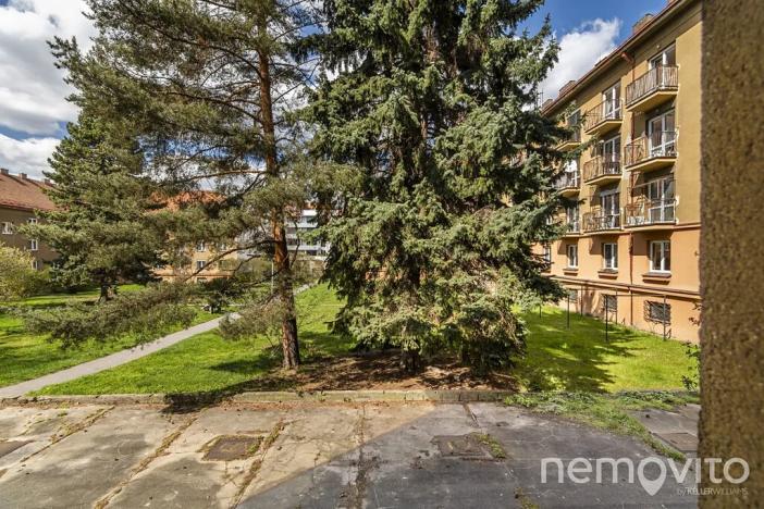 Prodej bytu 3+1, Praha - Kobylisy, Střelničná, 75 m2