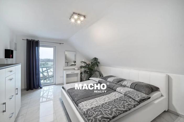 Prodej rodinného domu, Soběslav, Na Pilátě I, 220 m2