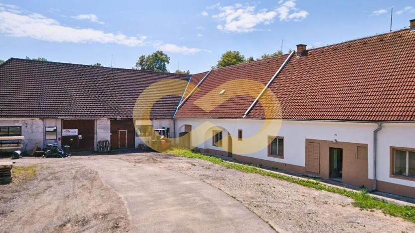 Prodej zemědělské usedlosti, Hrdějovice, 731 m2