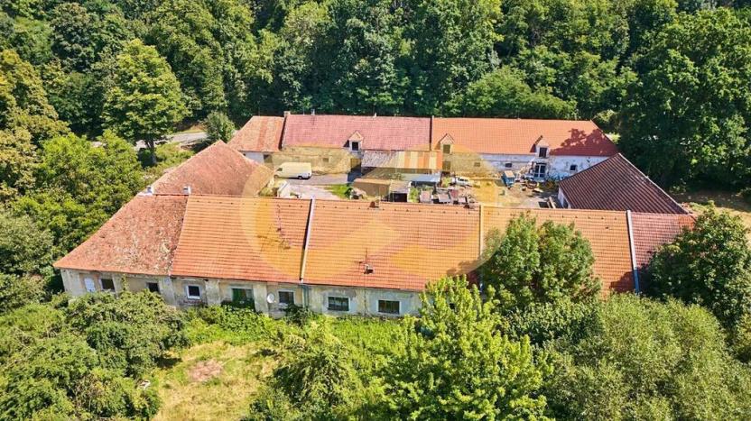 Prodej zemědělské usedlosti, Hrdějovice, 731 m2