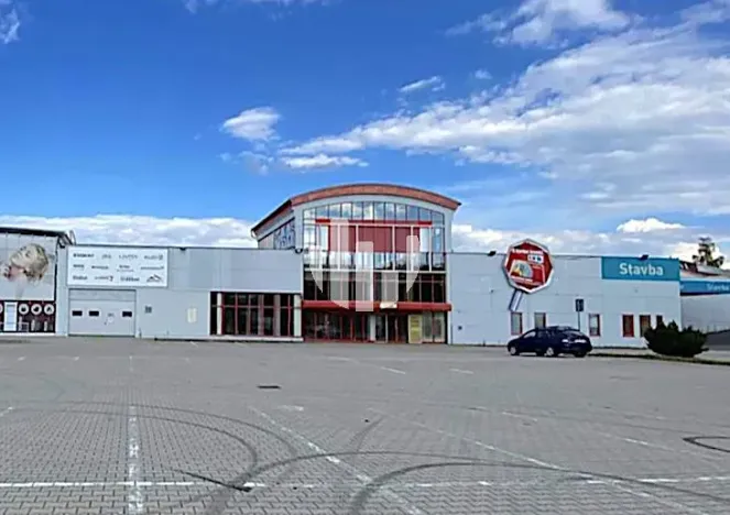 Pronájem obchodního prostoru, Liberec, Doubská, 3000 m2