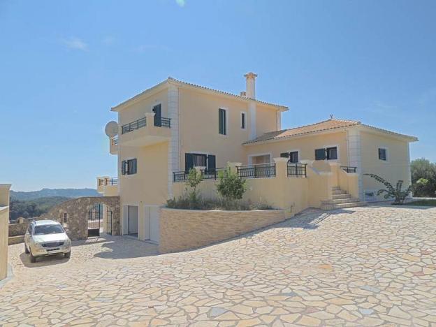 Prodej rodinného domu, Ypsos, Korfu, Jónské Ostrovy, Řecko, 320 m2