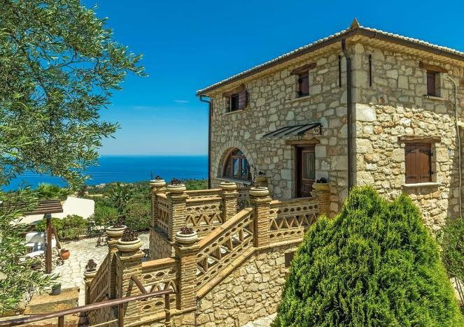 Prodej rodinného domu, Zakynthos, Jónské Ostrovy, Řecko, 350 m2