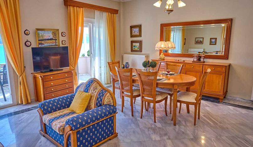 Prodej rodinného domu, Korfu, Řecko, 320 m2