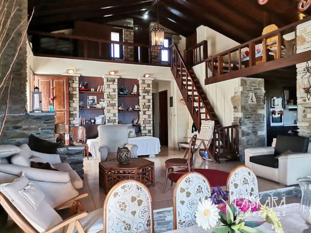 Prodej činžovního domu, Salamina, Salamina, Řecko, 500 m2