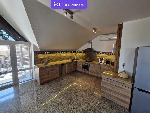 Prodej výrobních prostor, Břeclav, Široký dvůr, 12400 m2