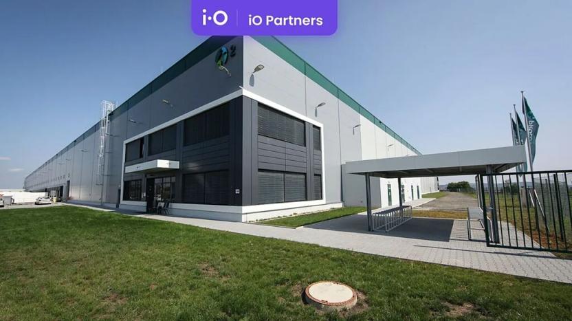 Pronájem skladu, Syrovice, 4611 m2