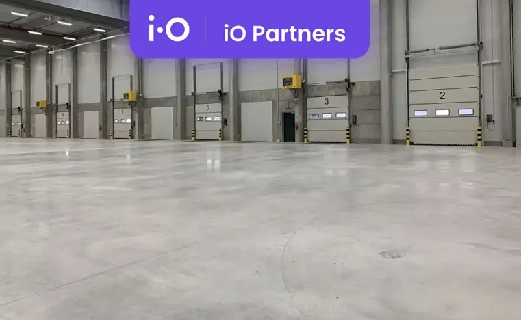 Pronájem skladu, Chrášťany, Za Tratí, 4100 m2