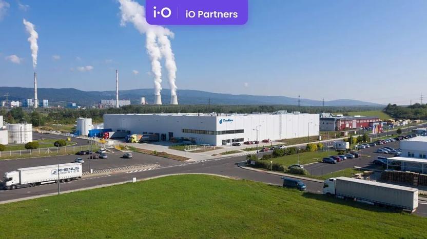 Pronájem skladu, Kadaň, Královský Vrch, 16340 m2