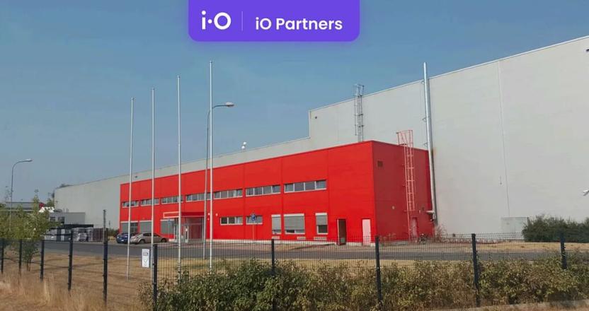 Pronájem skladu, Litovel, 2000 m2