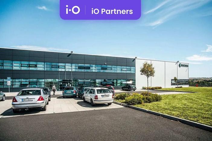 Pronájem skladu, Chlumčany, 20986 m2