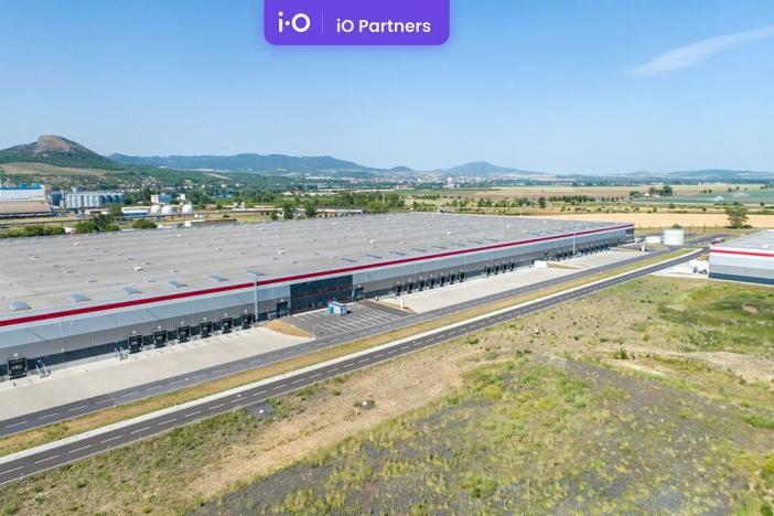 Pronájem skladu, Lovosice, Lukavecká, 6418 m2