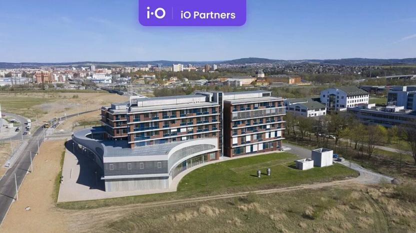 Pronájem skladu, Plzeň, Folmavská, 7632 m2