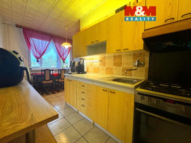 Prodej bytu 3+1, Chomutov, Jirkovská, 64 m2